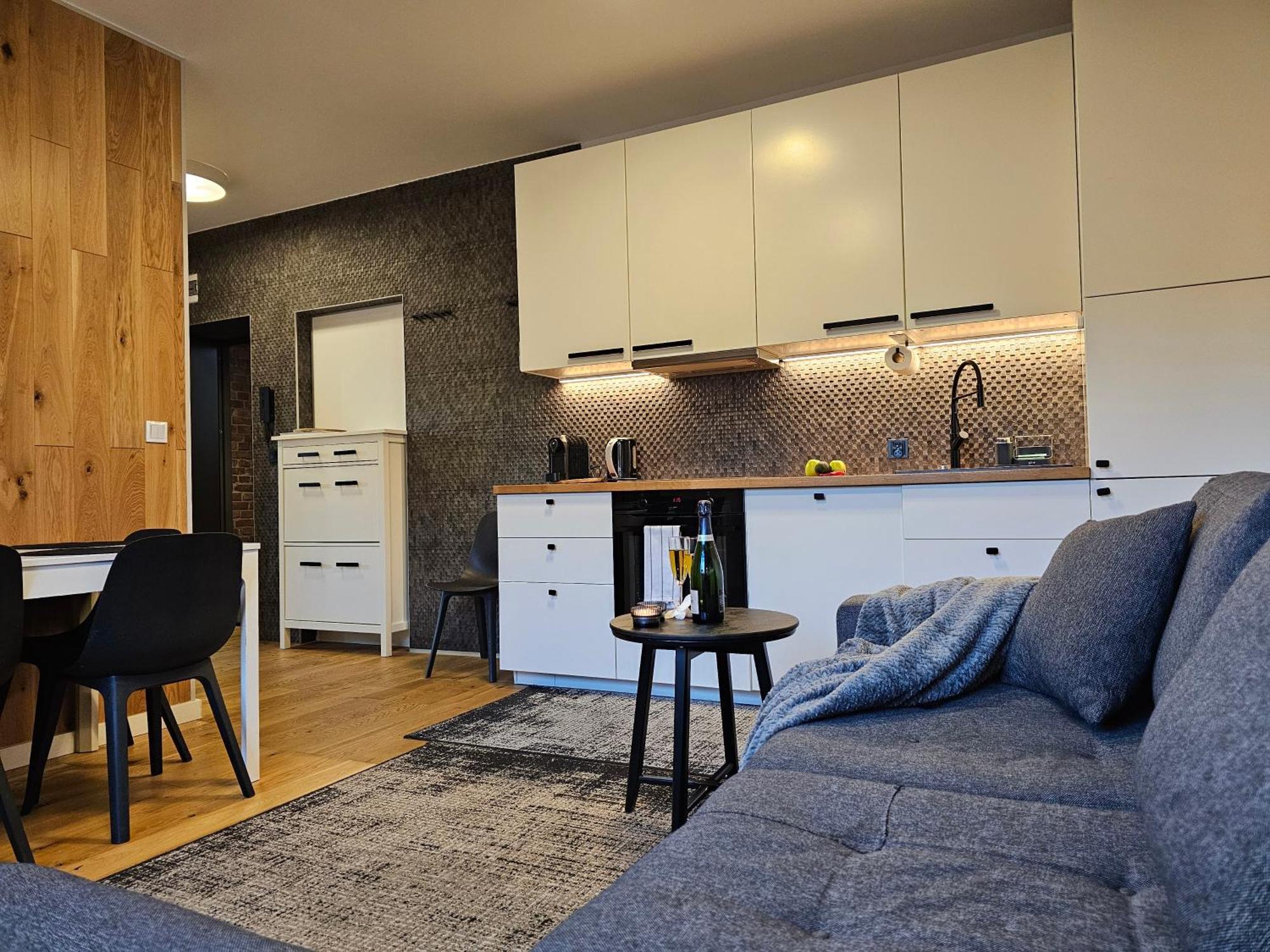 Urban Apartments Premium No 3, Free Private Parking, Self Check-In Chorzów Exterior foto