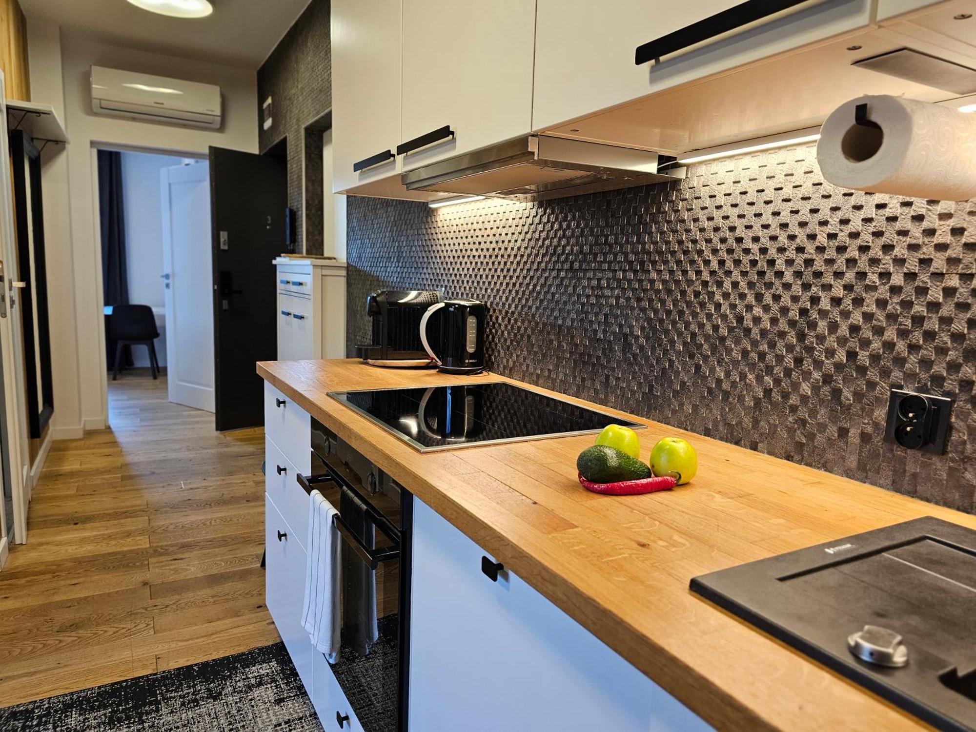 Urban Apartments Premium No 3, Free Private Parking, Self Check-In Chorzów Exterior foto